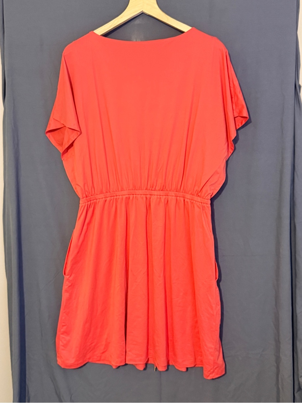 Soma Coral V-Neck Dress - Picture 5 of 5